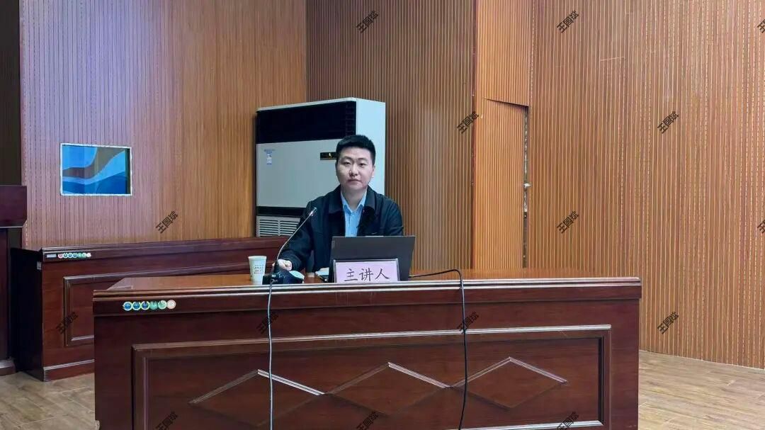 法治护航青春 安全赋能专业——必威西汉姆联开展25级新生法治教育讲座